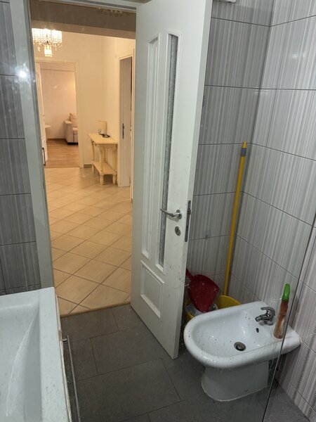 Universitate, str. Ion Nistor,